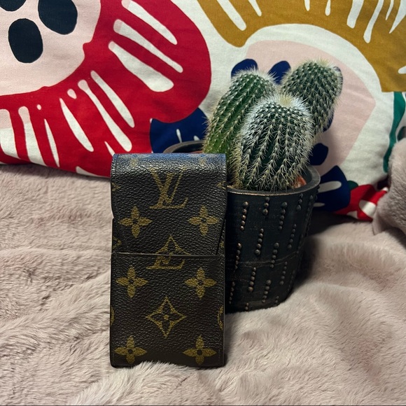 Louis Vuitton Monogram Cigarette Case - Picture 4 of 11